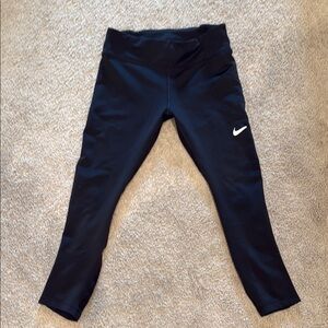 Nike Black Cropped Ankle Pants